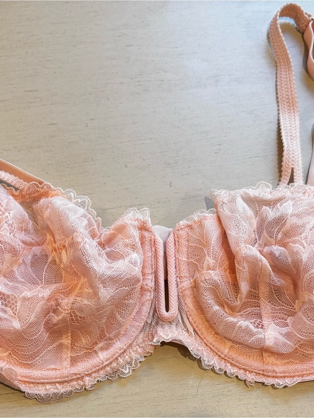 Auden Sheer Lace Underwire Bra in Peachy Blush